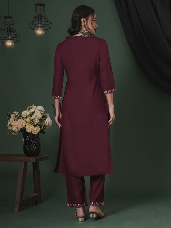 Globus Women Purple Embroidered Yoke Calf Length Straight Kurta & Pants Ethnic Set