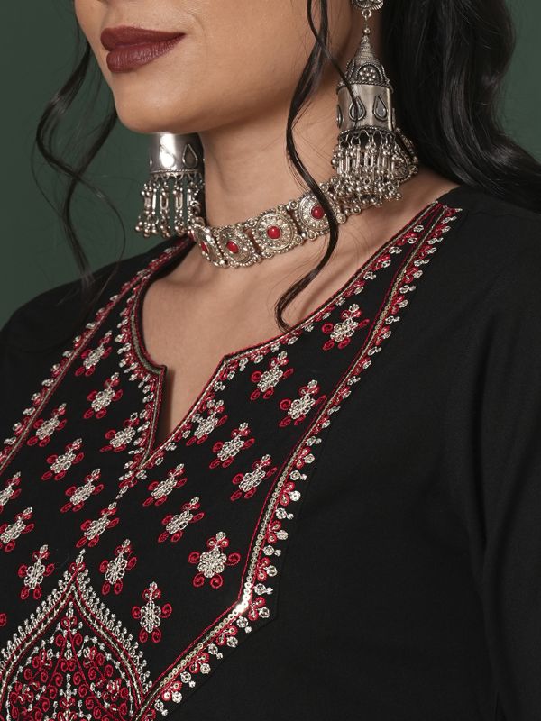 Globus Women Black Sequinned Embroidered Yoke Calf Length Straight Kurta & Pants Ethnic Set