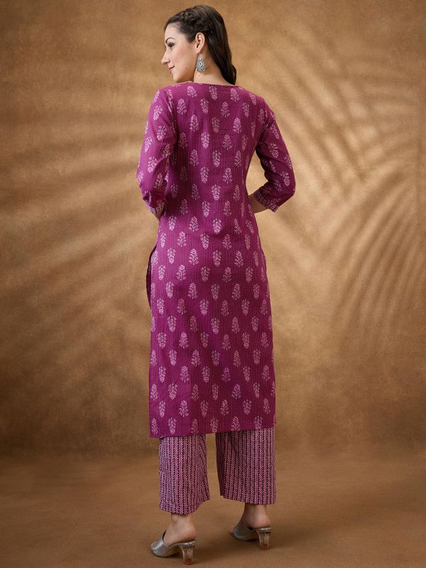 Globus Women Burgundy Keyhole Neck Floral Print Gotta Lace Straight Kurta & Wide Leg Pants Workwear Set