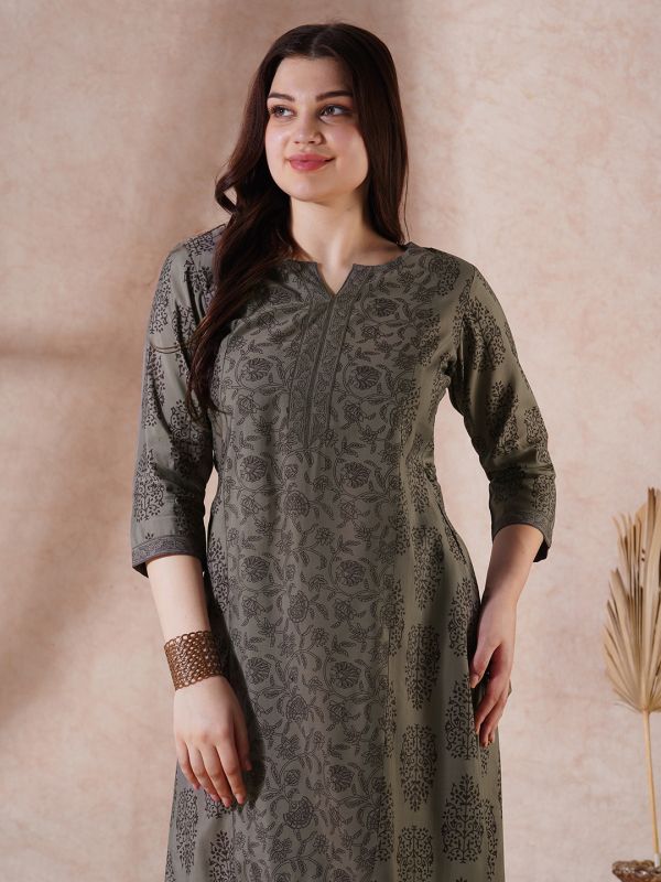 Globus Women Grey Round Neck Allover Floral Print High-Low Hem A-Line Kurta With Pants Festive Set