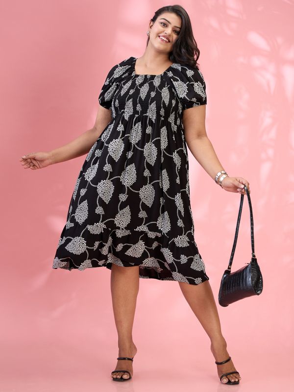 Globus Gloplus Women Black Square Neck Puff Sleeves Floral Print Smocked Tiered Plus Size Fit & Flare Midi Dress