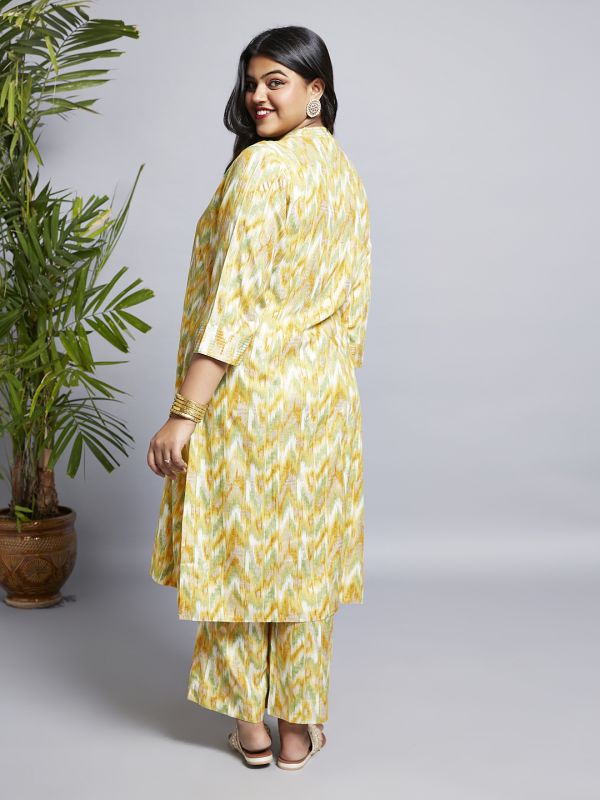 Globus Gloplus Women Yellow Mandarin Neck Chevron Print Zari Detail Straight Plus Size Kurta & Wide Leg Pants Workwear Set