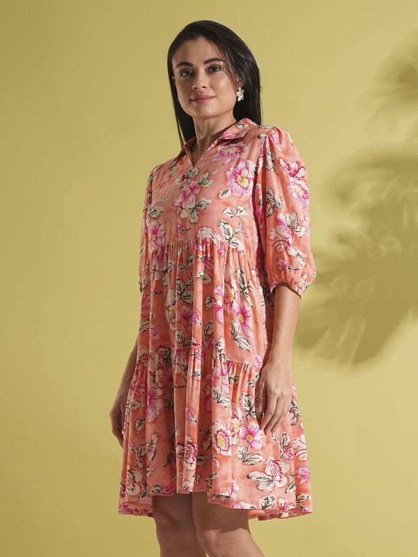 Globus Women Coral Floral Print Shirt Collar Puff Sleeves Tiered Knee Length Fusion Dress