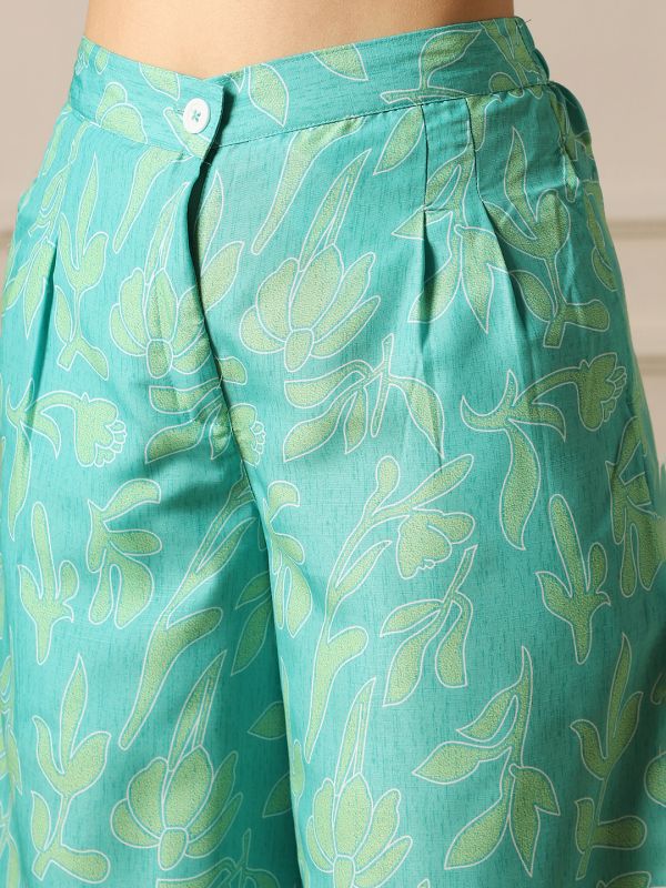 Globus Women Blue Floral Print Bishop Sleeves Crop Shirt & Wide Leg Trousers Fusion Co-Ord Set