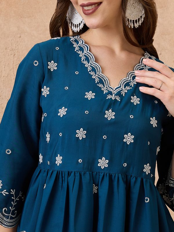 Globus Women Navy Blue Floral Embroidered Work V-Neck Scalloped Hem A-Line Kurta With Pant Festive Set