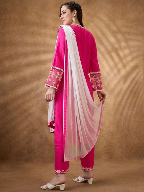 Globus Women Pink Scalloped V-Neck Bell Sleeves Embroidered Lace Inserts Straight Kurta & Pants Festive Set