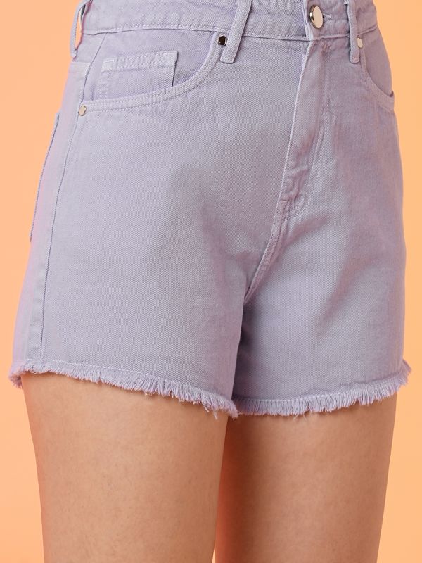Globus Women Lavender Mid Rise Stretchable Frayed Denim Shorts