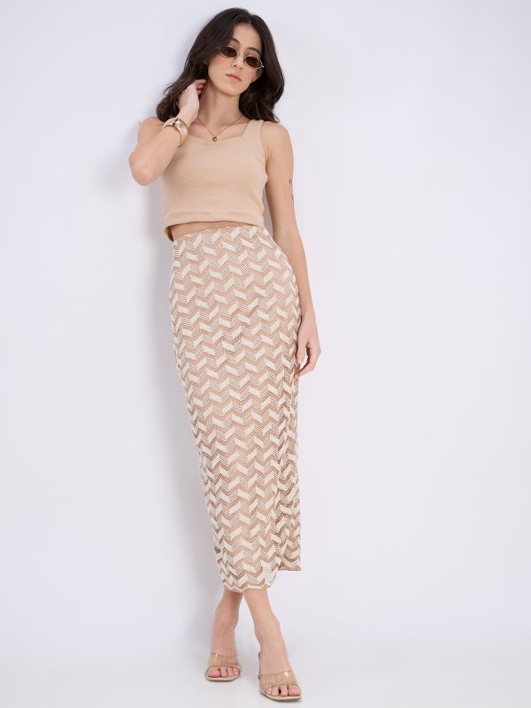 Globus Women Beige Chevron Pattern Crochet Mid Rise Back Slit Pencil Midi Skirt