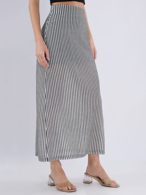 Globus Women White Mid Rise Self Design Striped Pattern Crochet Flared Midi Skirt
