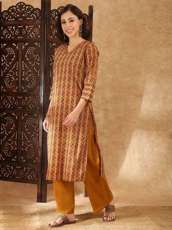 Globus Women Mustard V-Neck Geometric Print Straight Kurta with Pants Set