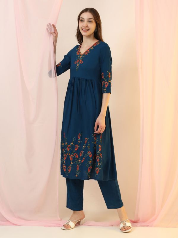Globus Women Teal Embroidered V-Neck Gathered & Pleated Detail Flared Hem A-Line Kurta with Pants Set