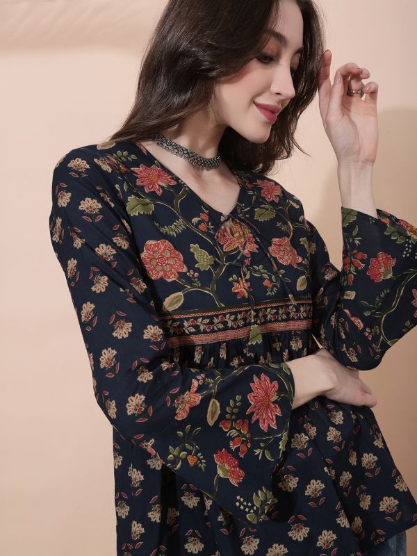 Globus Women Navy Blue Floral Print V-Neck Tie Up Detail Bell Sleeves Tunic