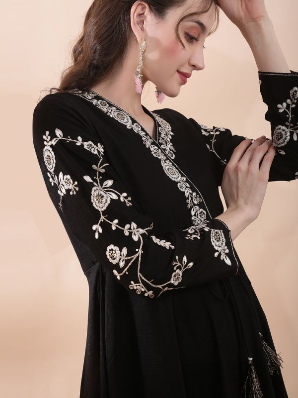 Globus Women Black V-Neck Floral Print Embroidered Tie-Up Detail Fit and Flare Maxi Festive Dress