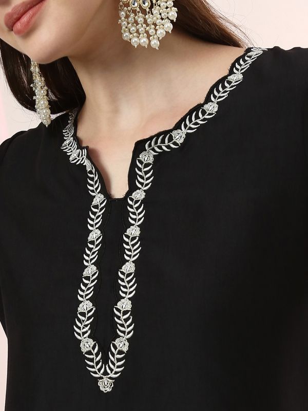 Globus Women Black Round Neck Floral Embroidered Scalloped Hem Kurti With Pants & Gotta Lace Dupatta Festive Set