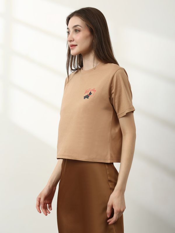 Globus Women Beige Round Neck Short Sleeves Graphic Print Crop T-Shirt