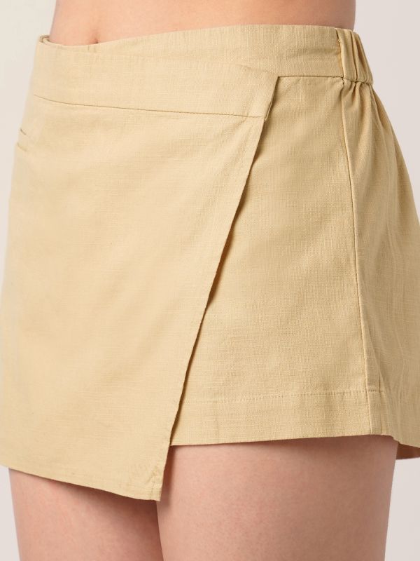 Globus Women Light Khaki Mid-Rise Front Pocket Detail Mini Skort
