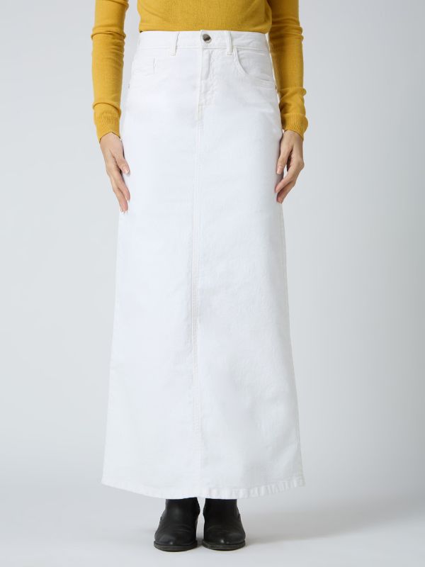 Globus Women White Stretchable Solid Mid-Rise Back Slit Straight Maxi Denim Skirt