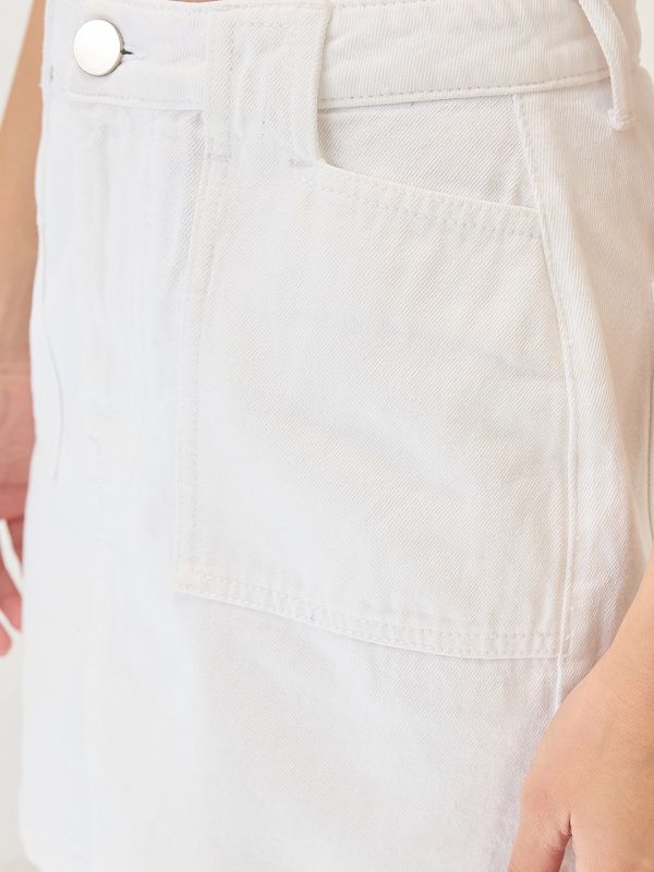Globus Women White Cotton Mid Rise Pocket Detail Mini Denim Skirt
