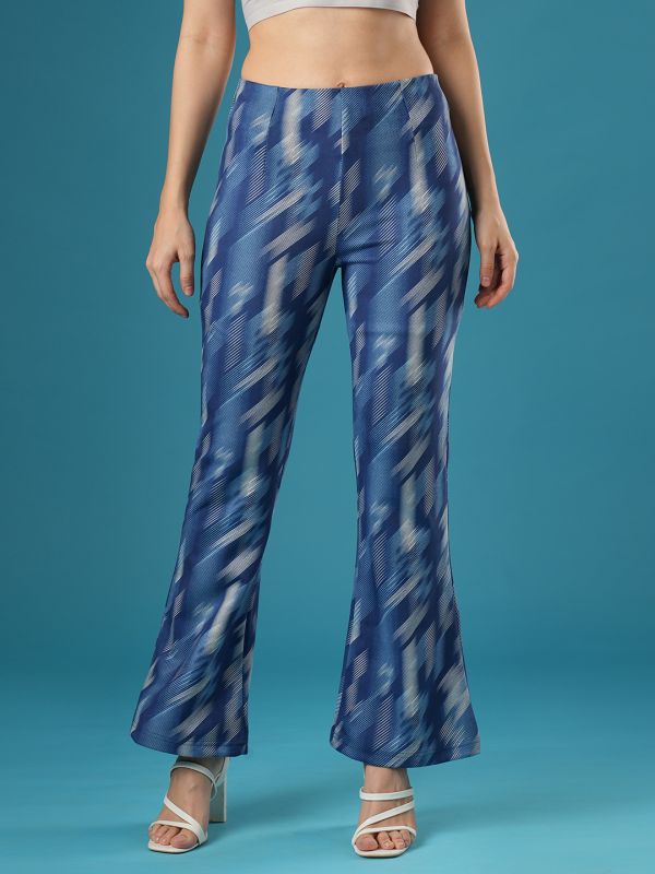 Globus Women Blue Canvas Hazy Print Mid Rise Stretchable Slim Fit Flared Teggings