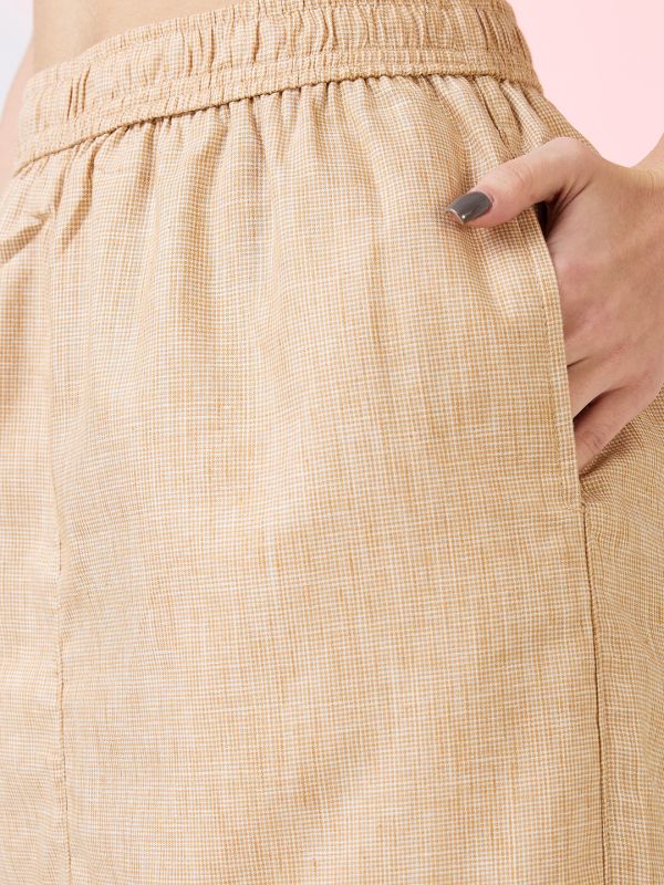 Globus Women Beige Self Design Checkered Mid Rise Side Pockets Midi Workwear Skirt