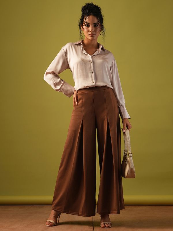 Globus Women Rust Solid Stretchable High-Rise Pleated Flared Wide Leg Workwear Treggings