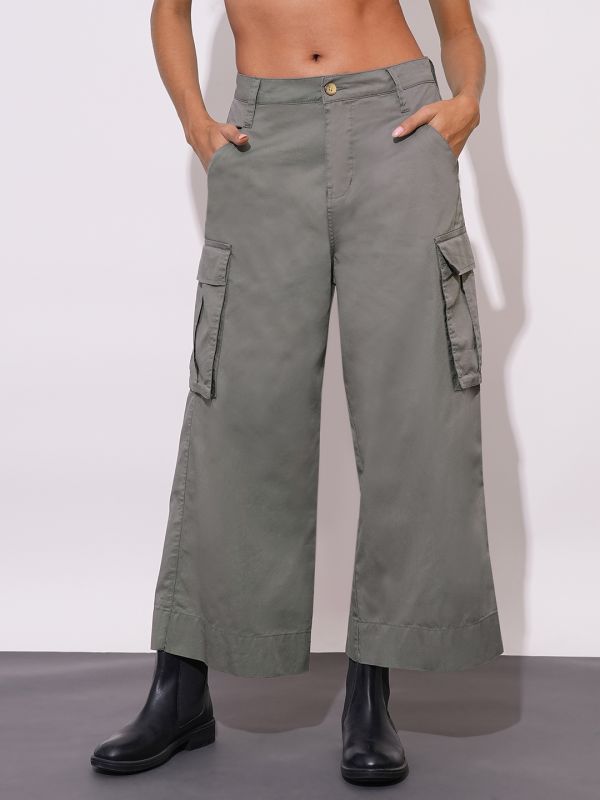 Globus Women Dark Grey Cotton Mid-Rise Cargo Style Wide Leg Trousers