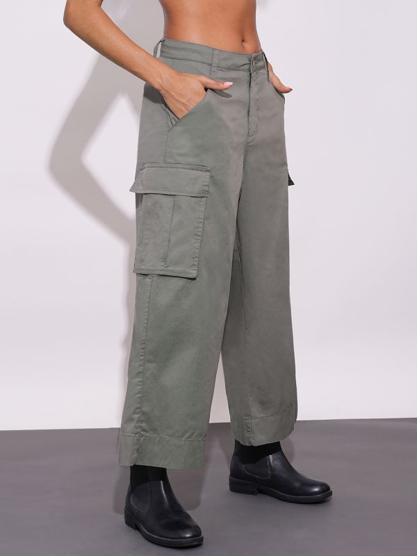 Globus Women Dark Grey Cotton Mid-Rise Cargo Style Wide Leg Trousers