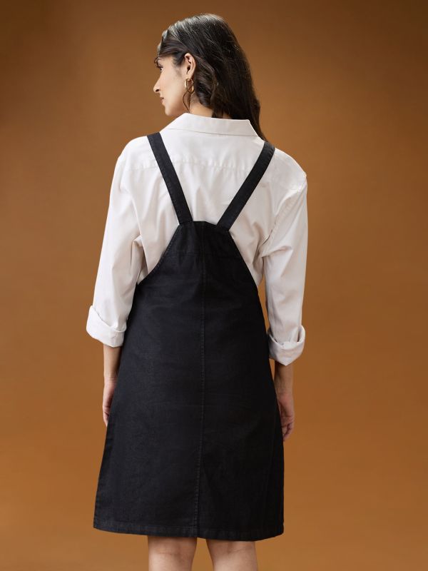 Globus Women Black Square Neck Strappy Shoulder Solid Pocket Detail Above Knee Dungaree Dress