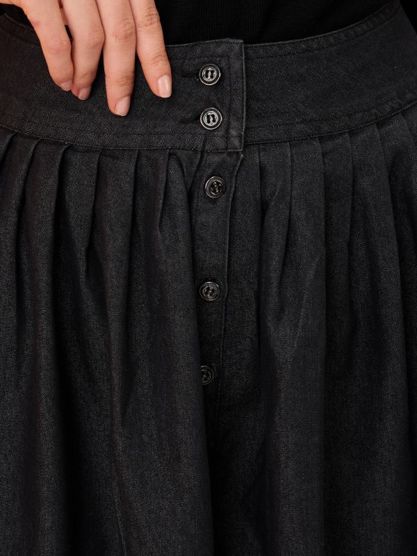 Globus Women Black High-Rise Pleated Button-Down Above Knee Flared Denim Skirt