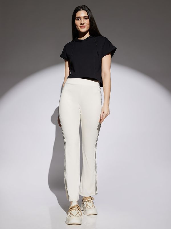 Globus Women Off White Side Striped Mid Rise Stretchable Ribbed Activewear Trousers