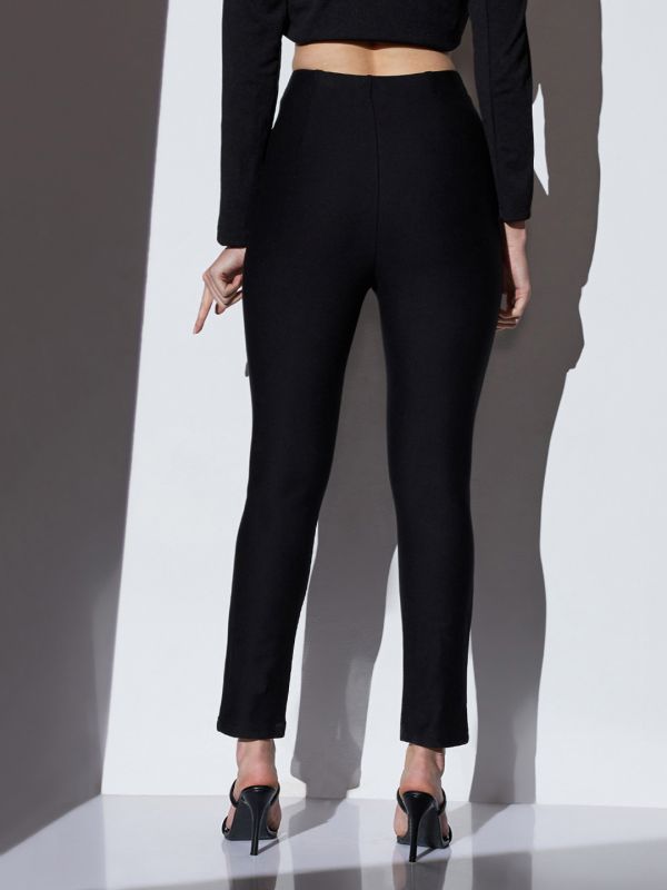 Globus Women Black Mid-Rise Solid Stretchable Skinny Fit Formal Trousers