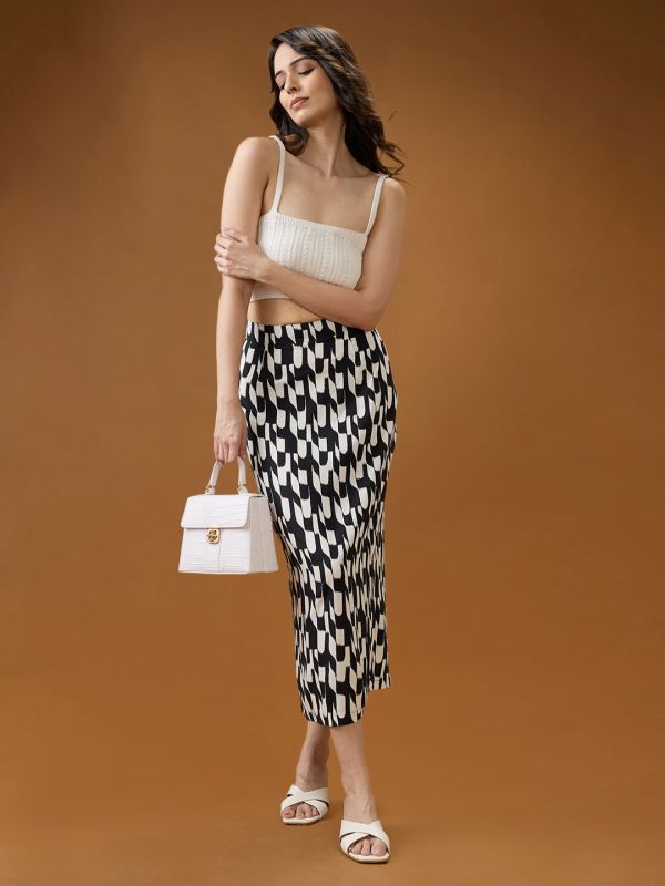 Globus Women Black & White Abstract Mid-Rise Back Slit Straight Midi Skirt