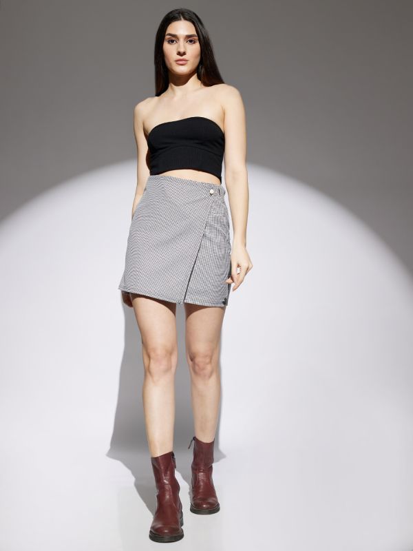 Globus Women Black & White Gingham Checks Mid Rise Wrap Mini Skirt