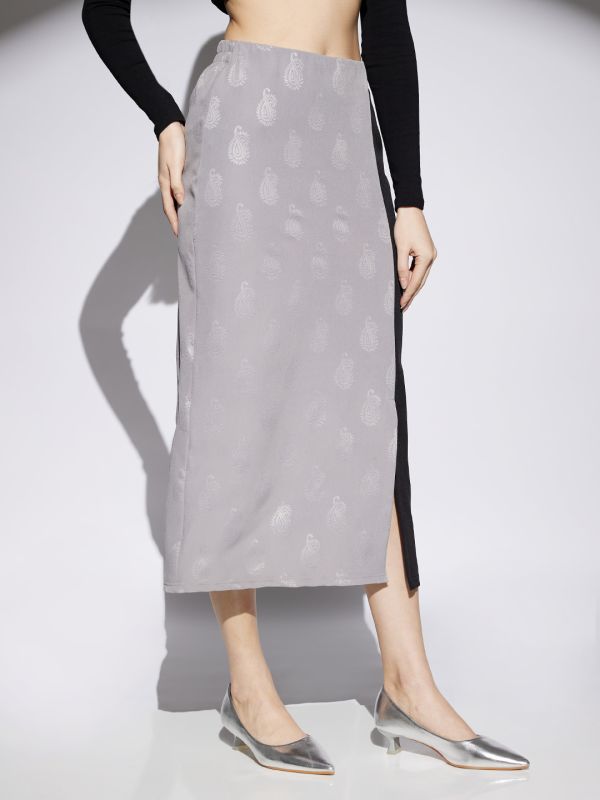Globus Women Grey & Black Paisley Print Mid Rise Front Slit Midi Skirt