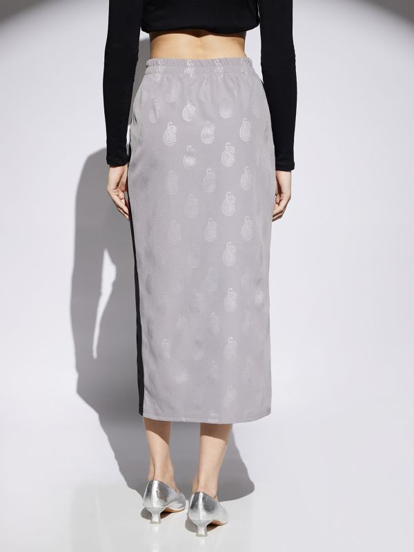Globus Women Grey & Black Paisley Print Mid Rise Front Slit Midi Skirt
