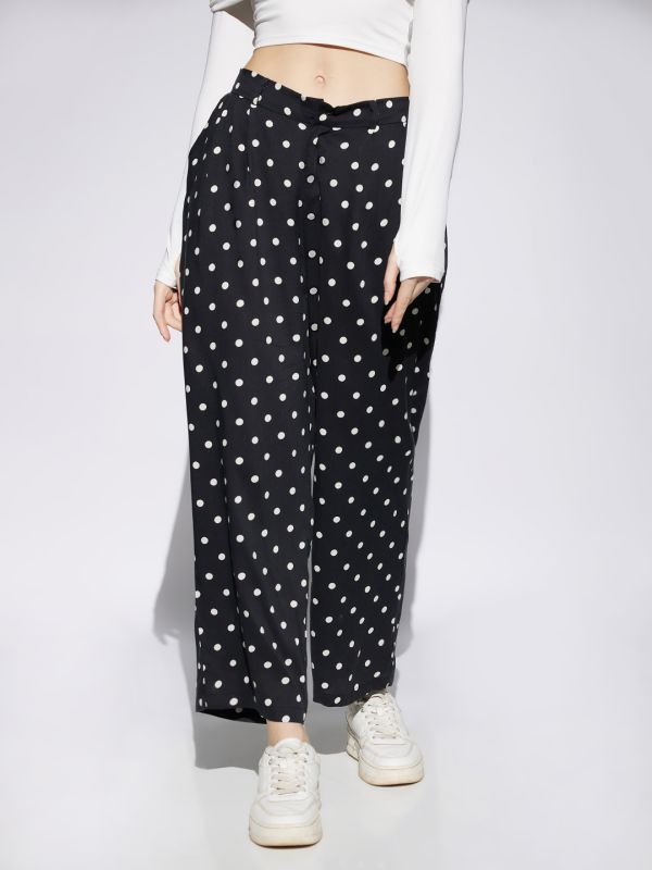 Globus Women Black Polka Dot Print Mid Rise Pleated Pocket Detail Wide Leg Trousers