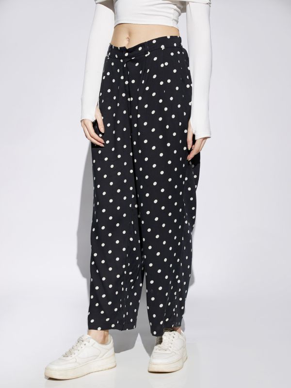 Globus Women Black Polka Dot Print Mid Rise Pleated Pocket Detail Wide Leg Trousers