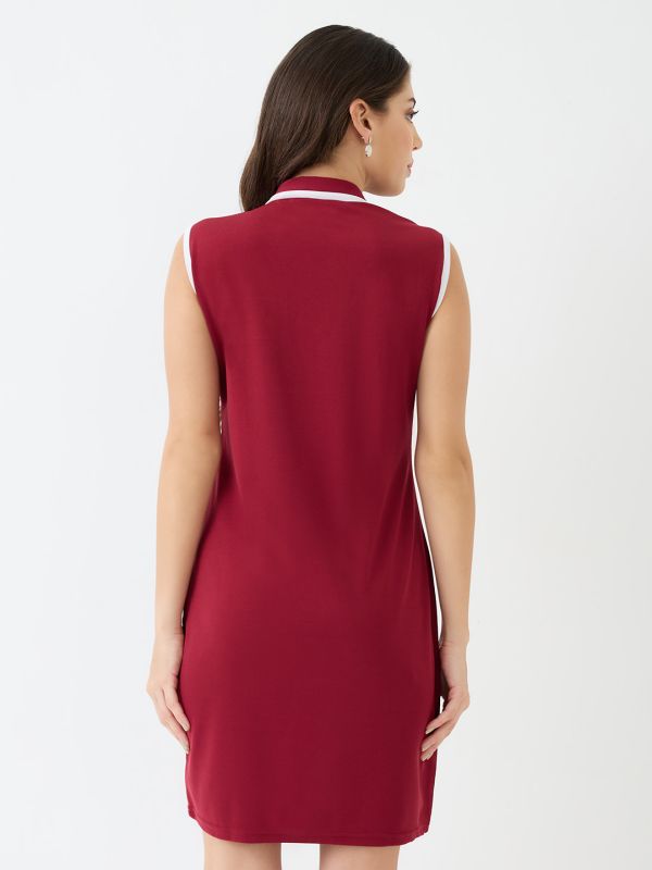 Globus Women Maroon Collared Neck Front Zip Pocket Detail Solid Mini Bodycon Dress