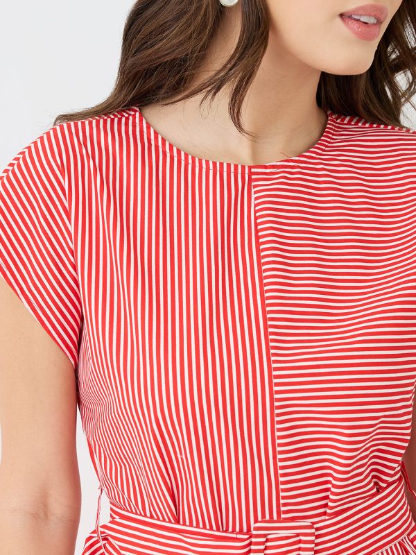 Globus Women Red Round Neck Extended Sleeves Striped Gathered A-Line Midi Dress With Belt