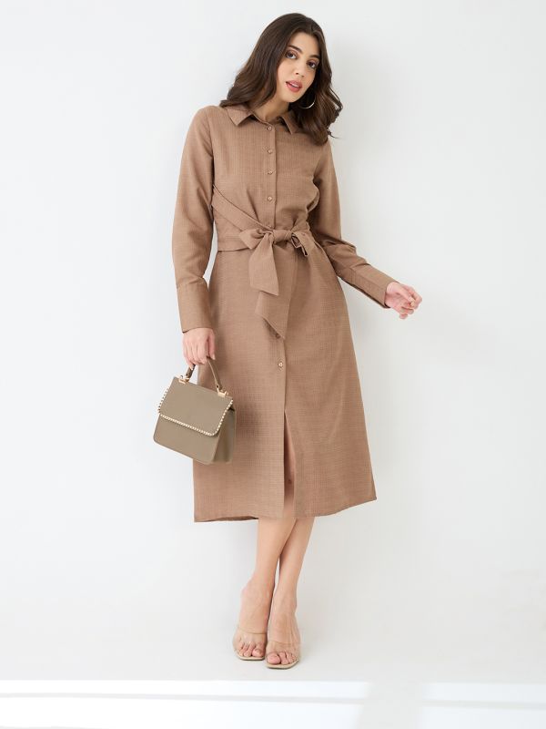 Globus Women Brown Collared Neck Cuffed Sleeves Self Design Waist Tie-Ups Midi Workwear Shirt Dress