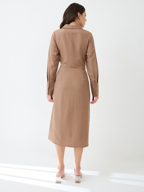 Globus Women Brown Collared Neck Cuffed Sleeves Self Design Waist Tie-Ups Midi Workwear Shirt Dress
