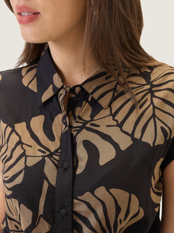 Globus Women Black Shirt Collar Extended Sleeves Tropical Print Cut Out Detail Waist Tie-Up Jumpsuit