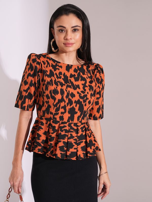 Globus Women Rust Animal Print Puff Sleeves Pleated Peplum Top