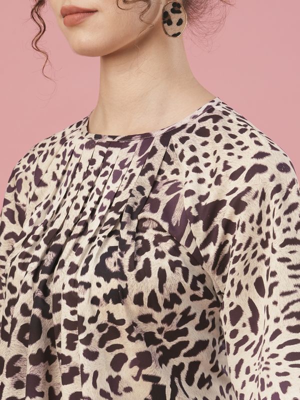 Globus Women Multi Color Animal Print Round Neck Casual Top