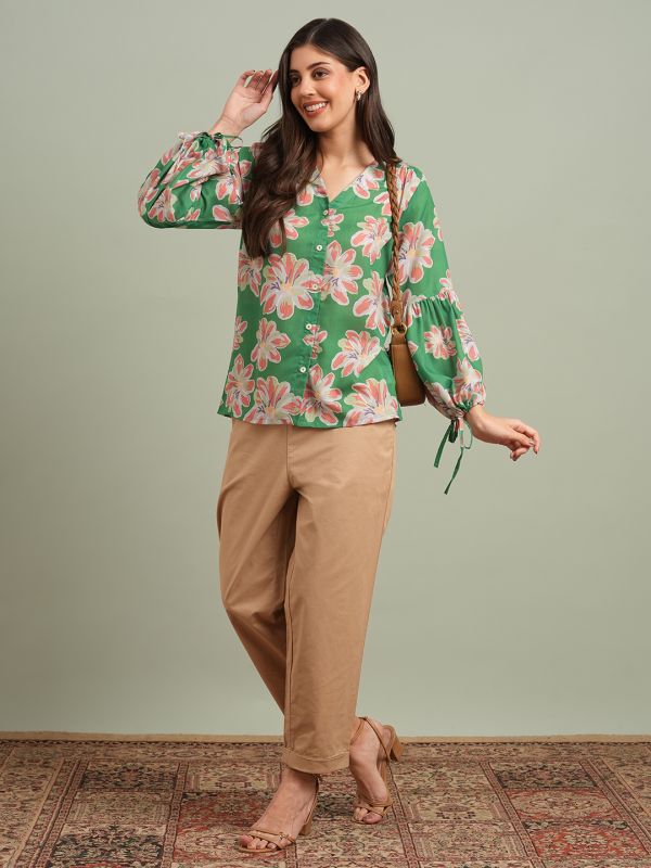 Globus Women Green Floral Print V-Neck Bishop Sleeves Shirt Style Top
