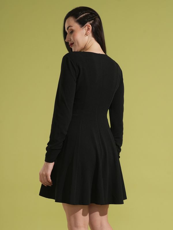 Globus Women Black Ruched Sleeves V-Neck Hong Button Flared  Mini Wrap Party Dress