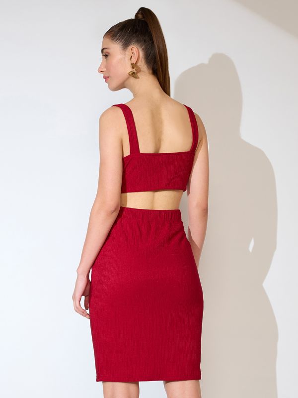 Globus Women Maroon Textured Fabric Sweetheart Neck Strappy Sleeves Cut-Out Detail Mini Bodycon Party Dress