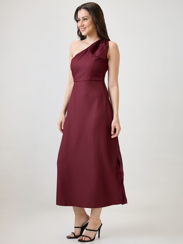 Globus Women Maroon One Shoulder Bow Detail Side Slit A-Line Maxi Party Dress