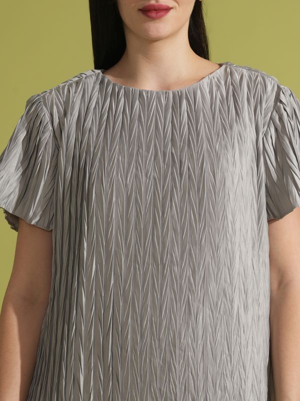 Globus Women Silver Textured Accordion Pleat Round Neck Flared Sleeves Sheath Party Dress