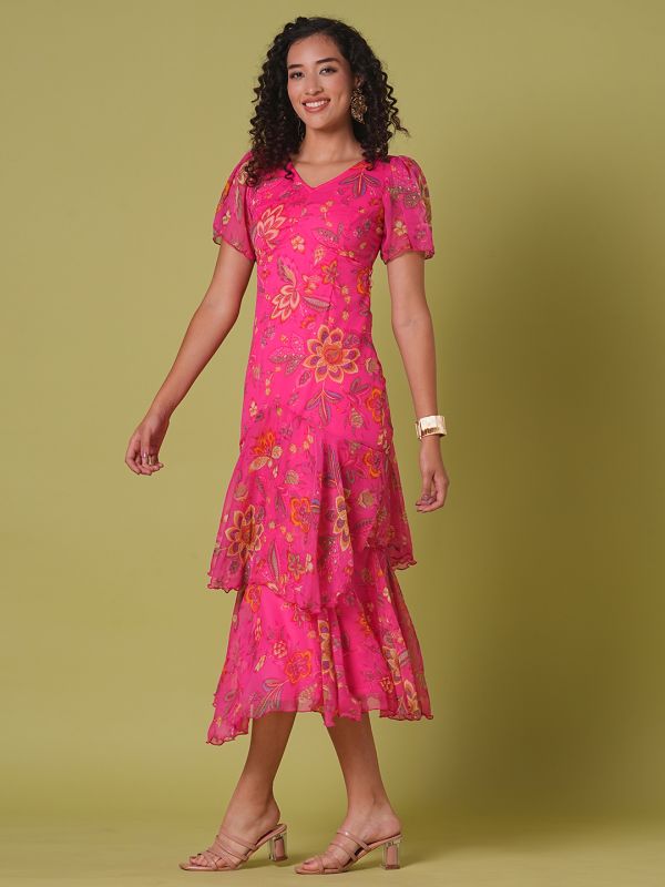 Globus Women Pink V-Neck Flared Sleeves Floral Print Layered Fit & Flare Maxi Party Dress